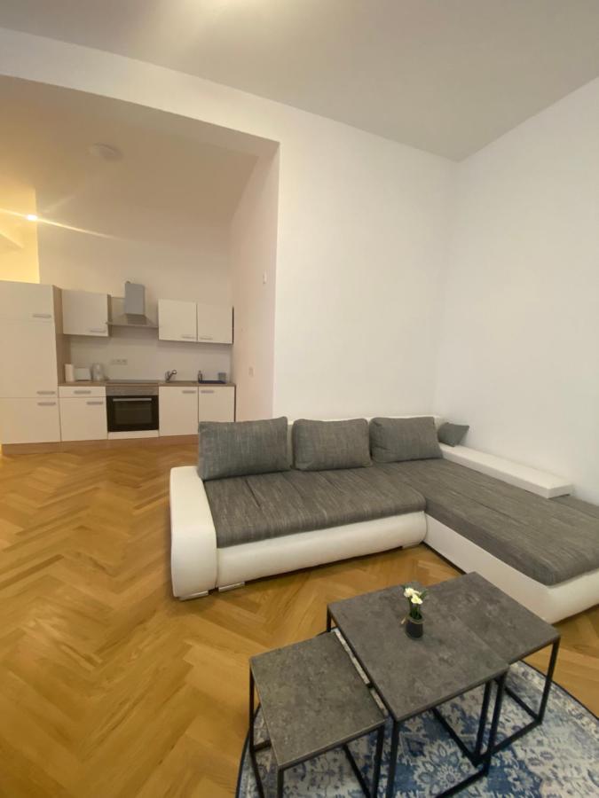 Home Sweet Home Vienna - Penthouse Exterior photo